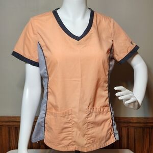 Butter Soft Scrubs Top Peach Grey trim Womens Medium Pockets